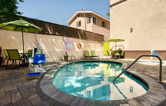 Welcome To Best Western Plus Glendale - Inviting Pool
